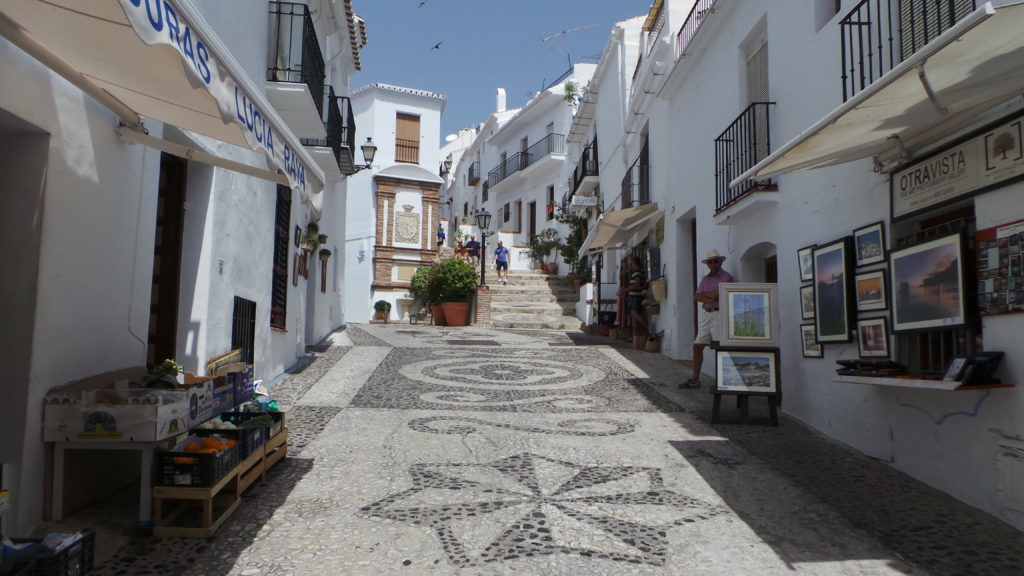 schöne Gasse in Nerja